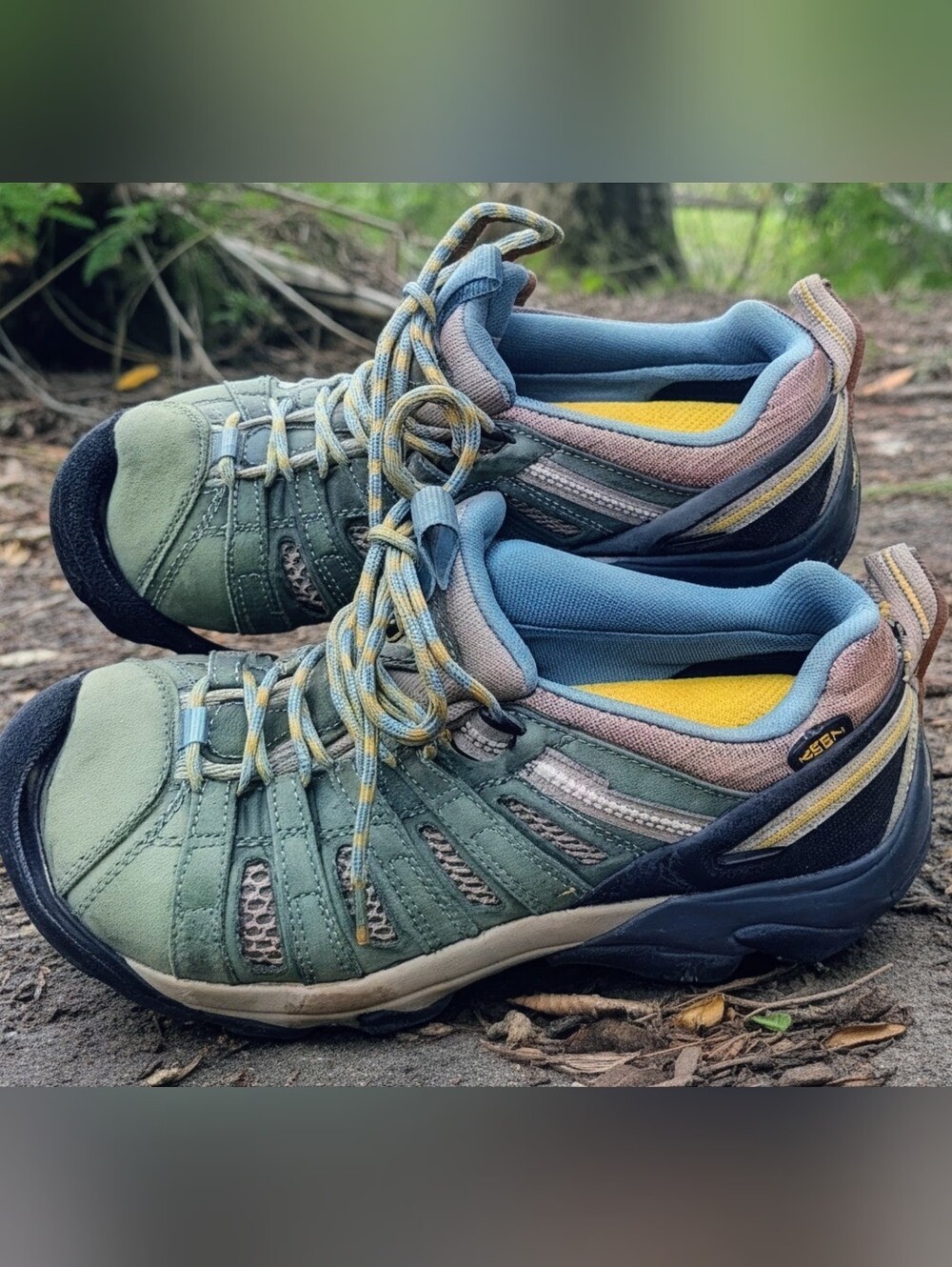 Keen Women's Green and Blue Steel Toe Sneakers
